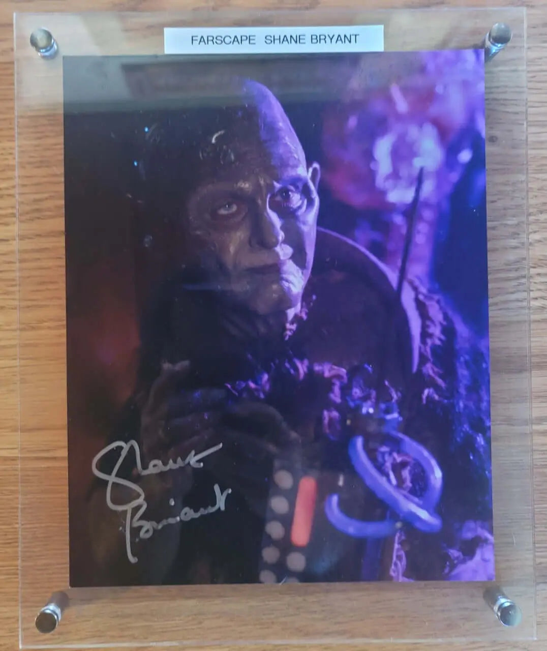 Shane Bryant, "Farscape", Photograph, Signed,