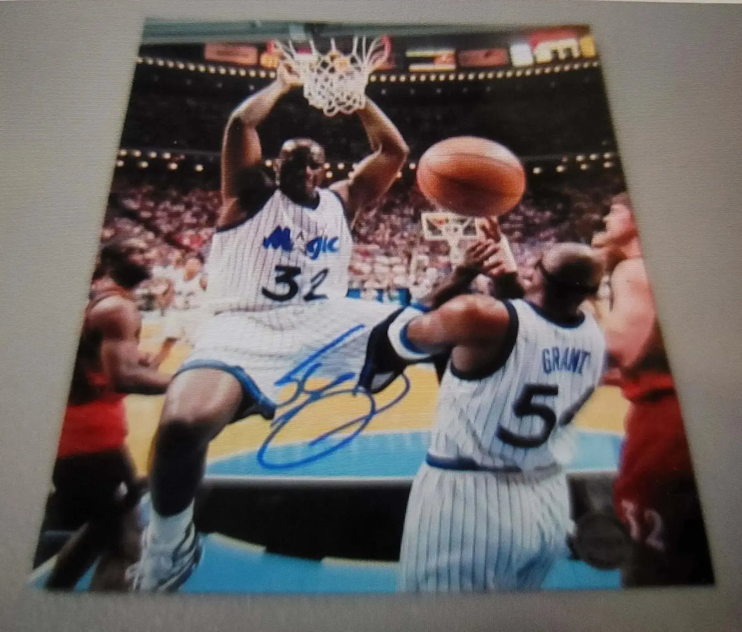 Shaq, Autographed, Signed 8x10 W/COA Rosa's Aromatherapy
