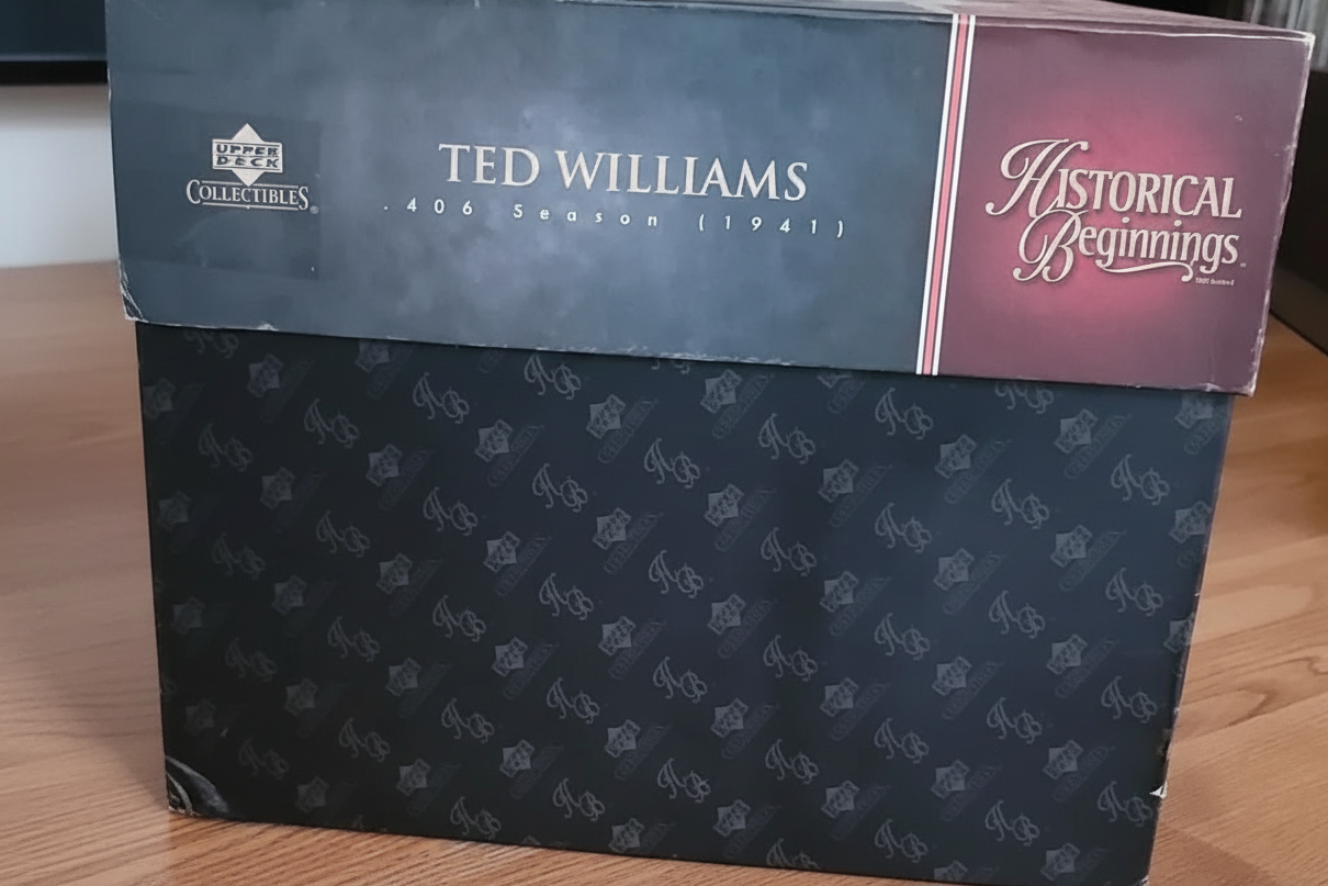 Ted Williams, Historical Beginning, Upper Deck, Collectible Statue