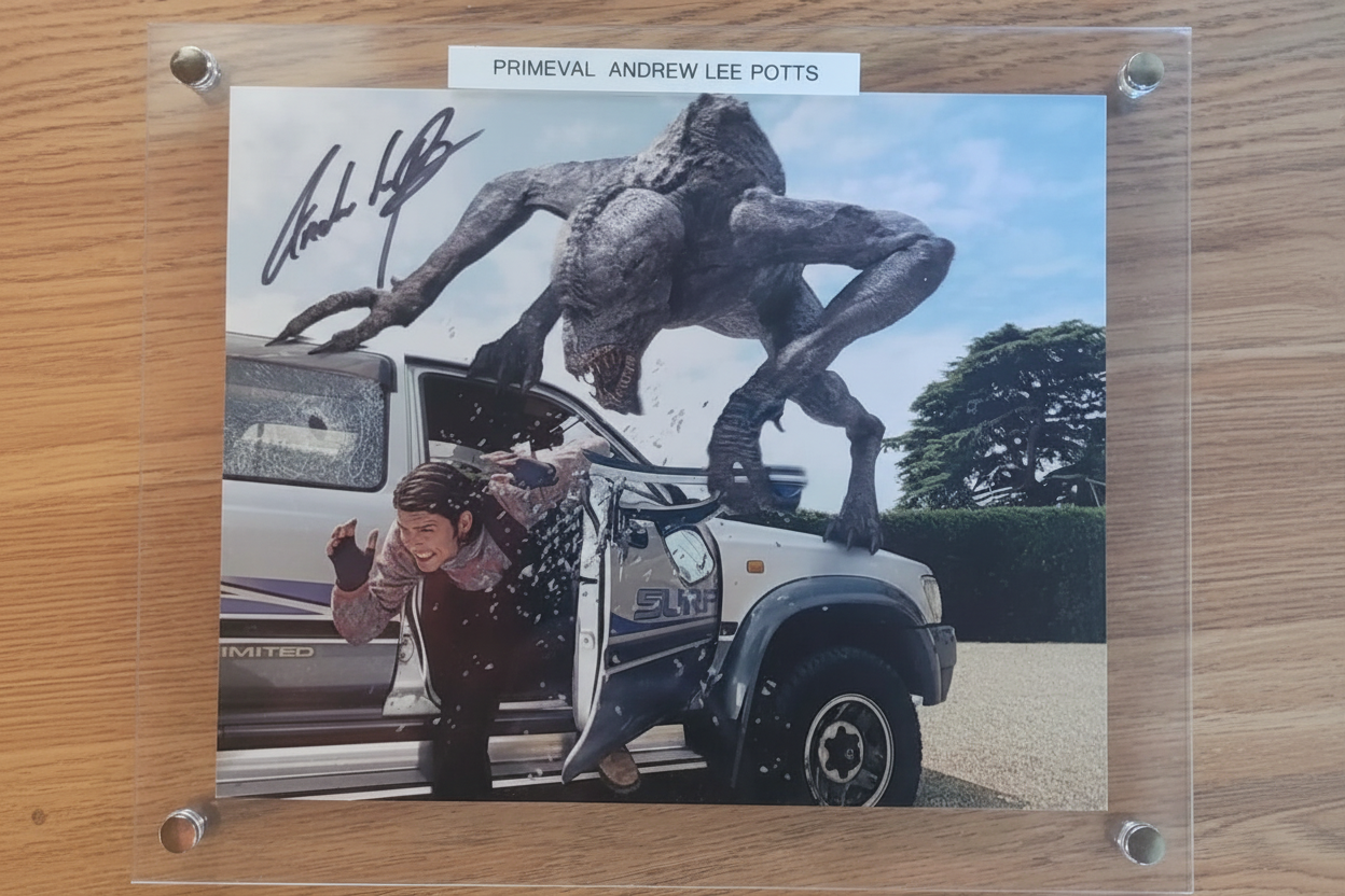 Andrew Lee Potts, « Primeval »